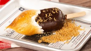 Check Out These New and Returning Foods at EPCOT!