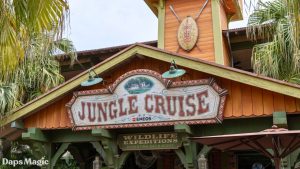VIDEO: The Jungle Cruise: Wildlife Expeditions at Tokyo Disneyland