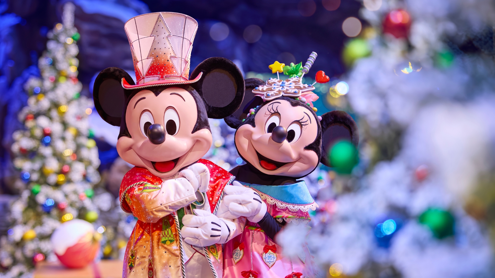 Disney Enchanted Christmas at Disneyland Paris