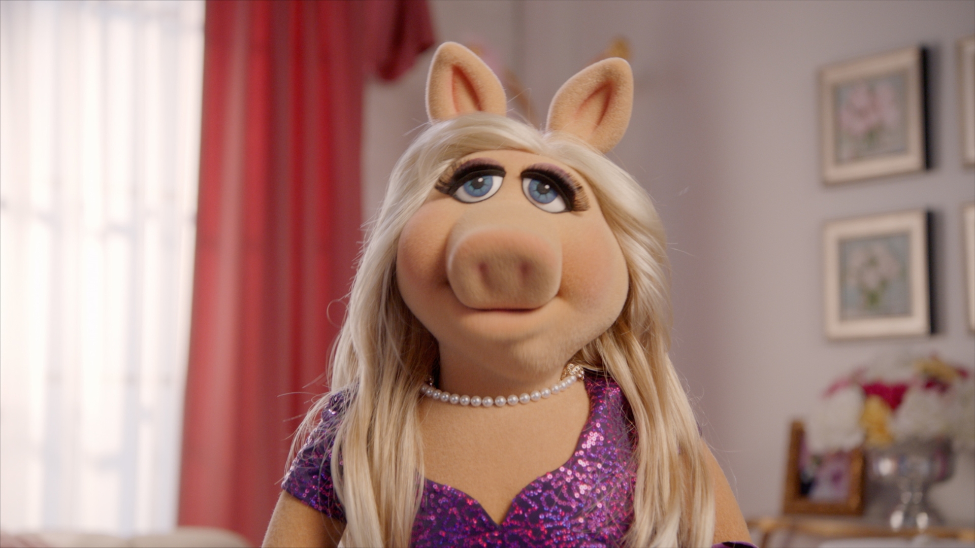 Miss Piggy Movie is in the Works