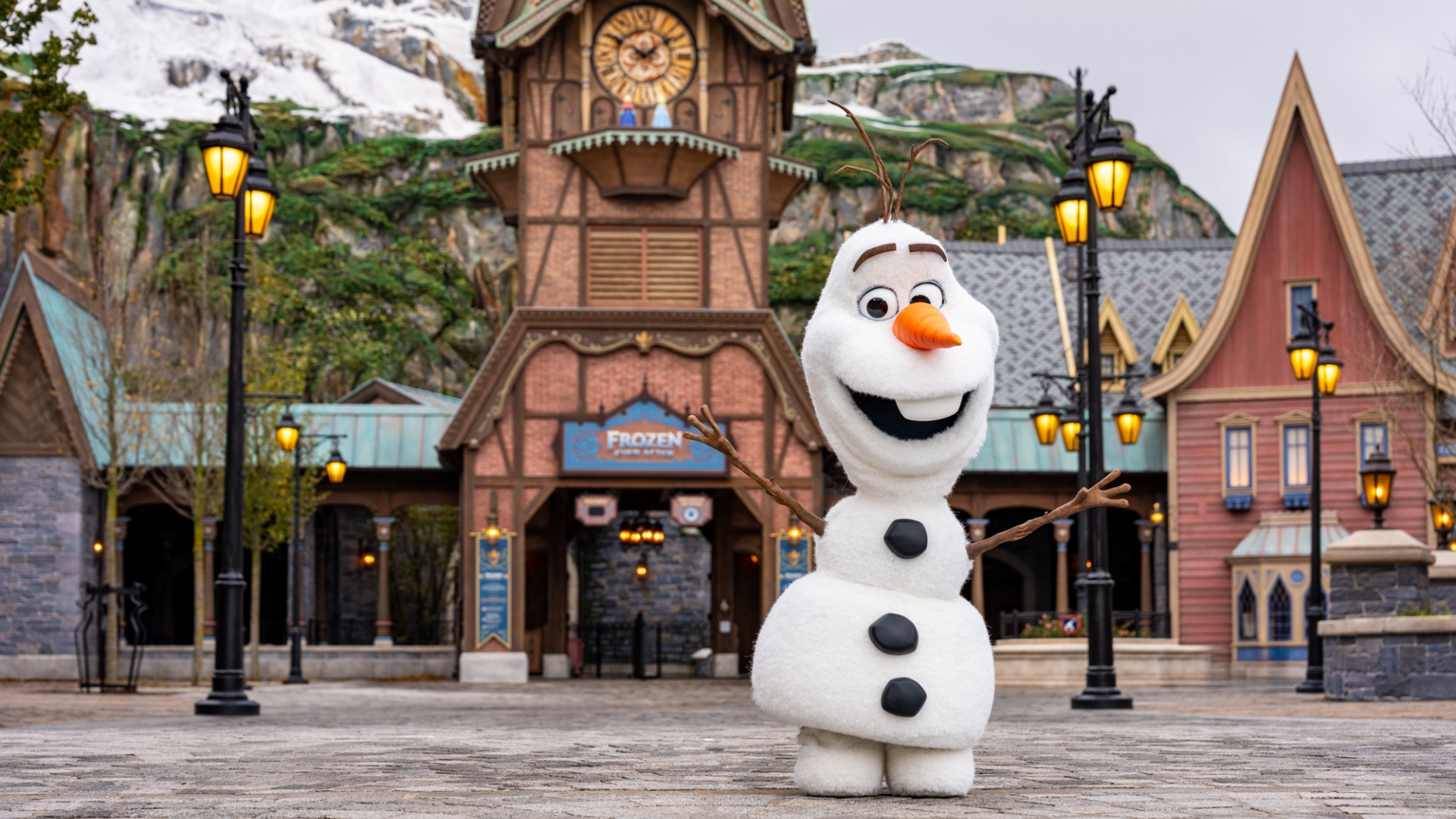 Robotic Olaf - We Call It Imagineering