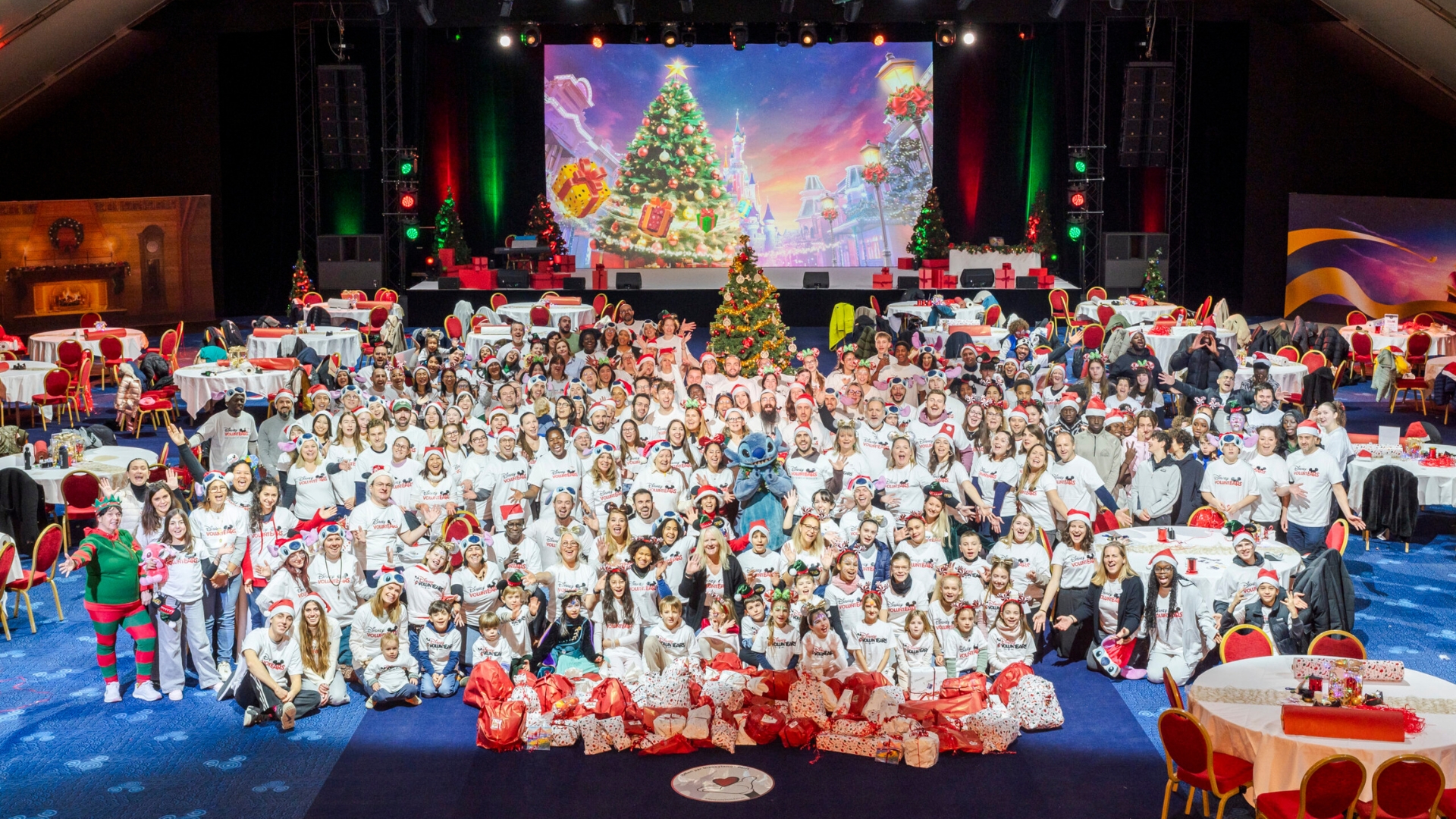 Disneyland Paris Disney VoluntEARS Wrap Gifts for Hospitalized Children