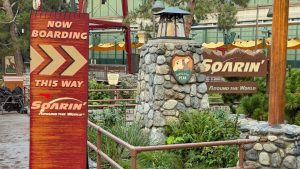 Soarin' Around the World - Disney California Adventure