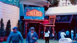 Fun in the Toy Story Funhouse – 30 Years Ago at Disneyand