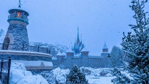 World of Frozen Snow at Disney Adventure World