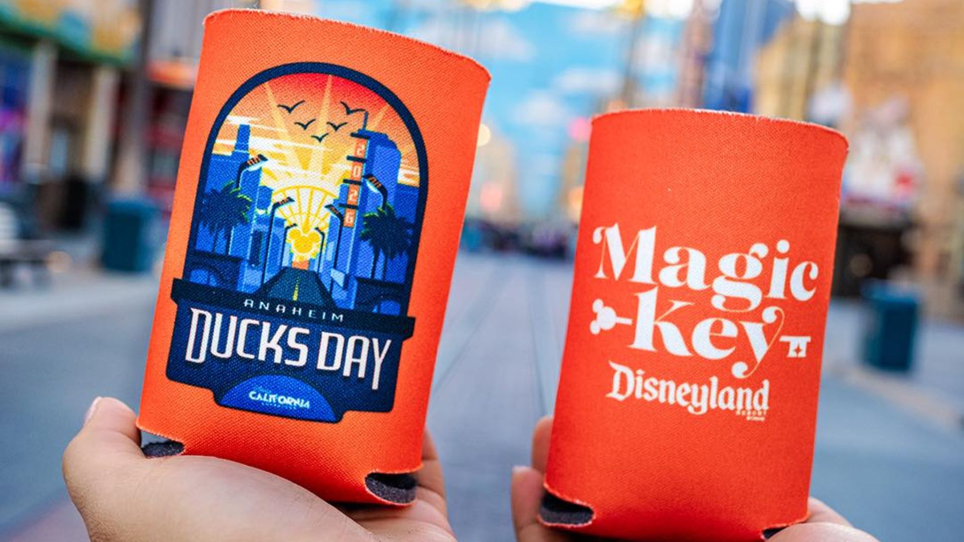 Special Souvenir Beverage Holder Coming for Disneyland Magic Key Holders