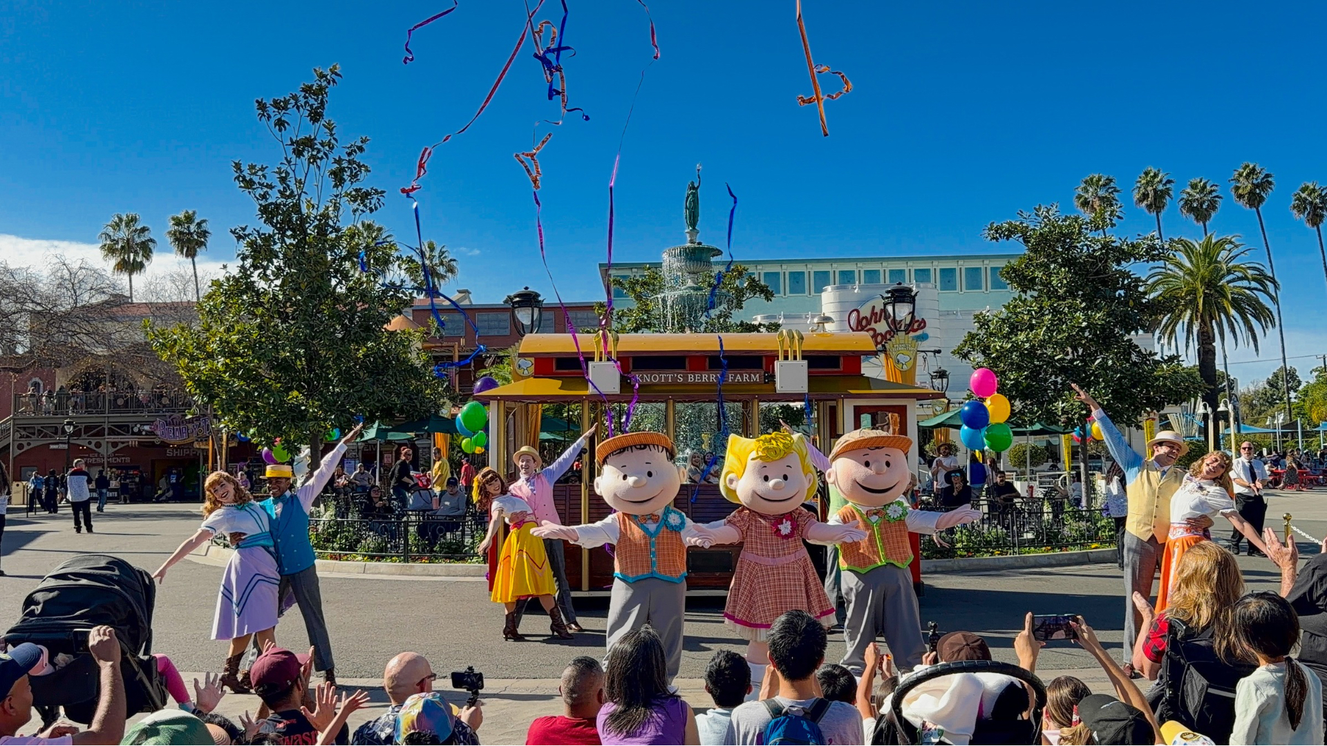 Knott’s Express Brings Added Charm to Knott’s PEANUTS Celebration