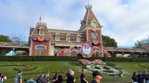 Floral Minnie Mouse Greets Guests to Disneyland During Women’s History Month