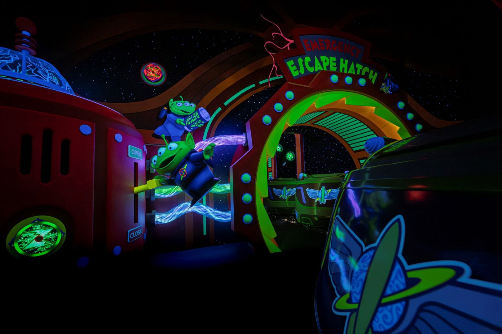 Scoring Big on Buzz Lightyear's Space Ranger Spin at Magic Kingdom