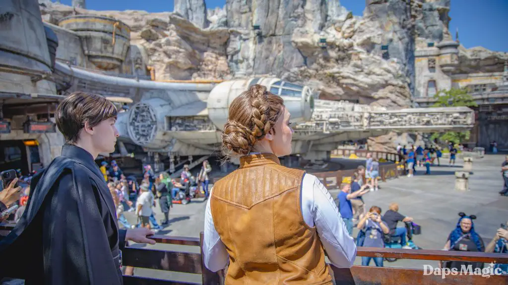 Star Wars Galaxys Edge Expanded Timeline Day Luke Skywalker and Leia Organa