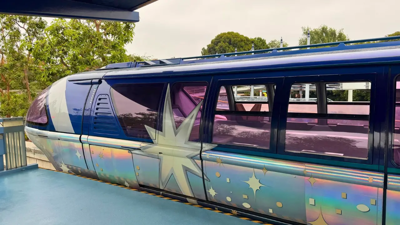 The Monorail Returns to the Skies Over Disneyland Resort