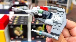 LEGO Store in Downtown Disney District Celebrates Star Wars with Builds and Giveaways