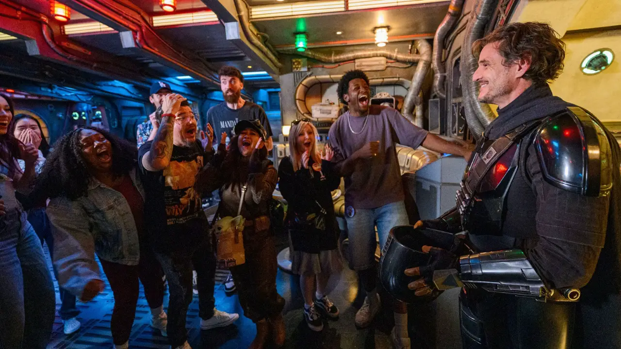 Star Wars Fans Surprised in Star Wars: Galaxy’s Edge by ‘The Mandalorian & Grogu’ Cast & Filmmakers
