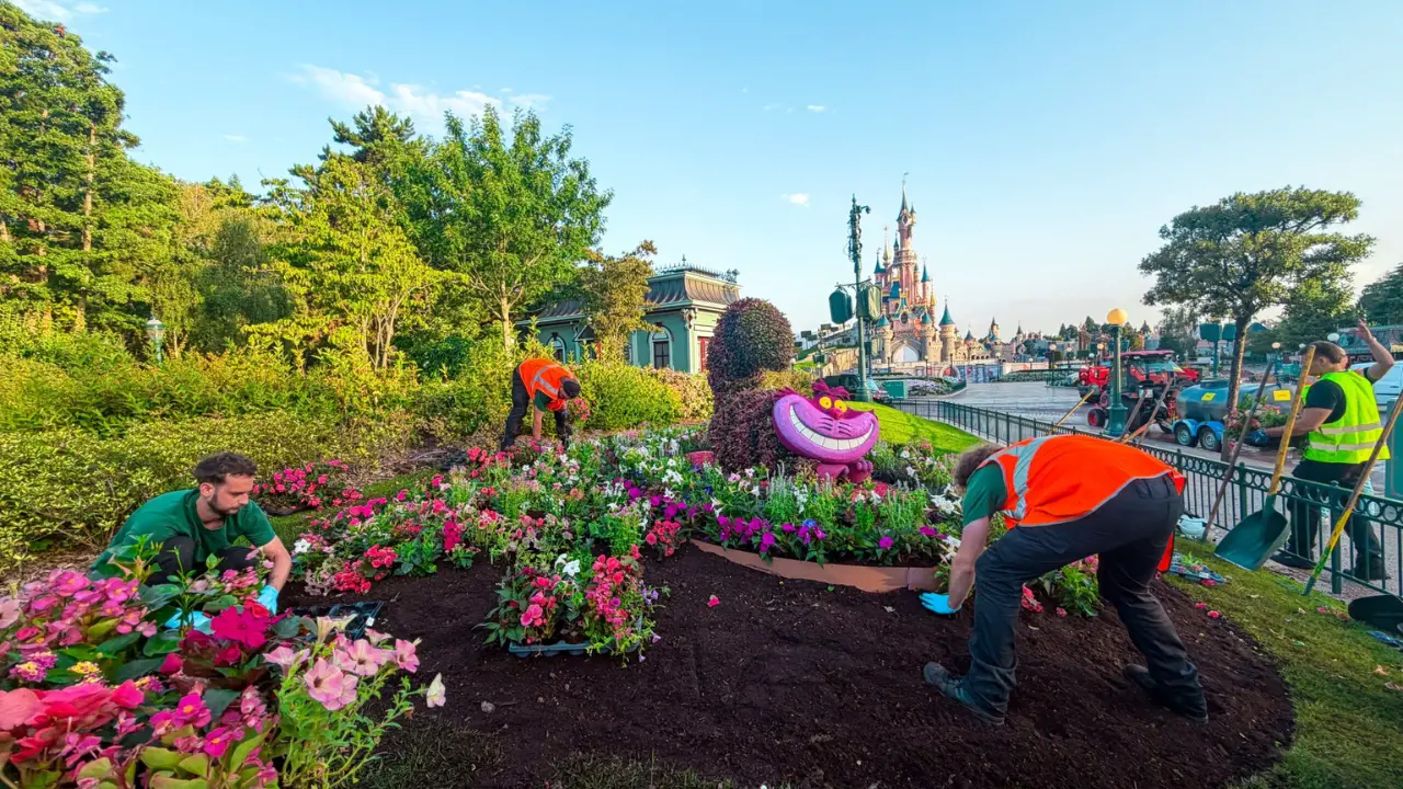 New Topiaries Coming to Central Plaza at Disneyland Paris