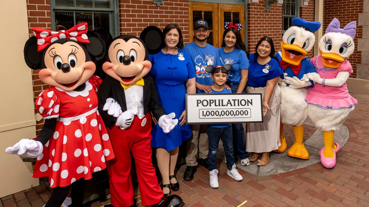 Disneyland Resort Welcomes 1 Billionth Guest