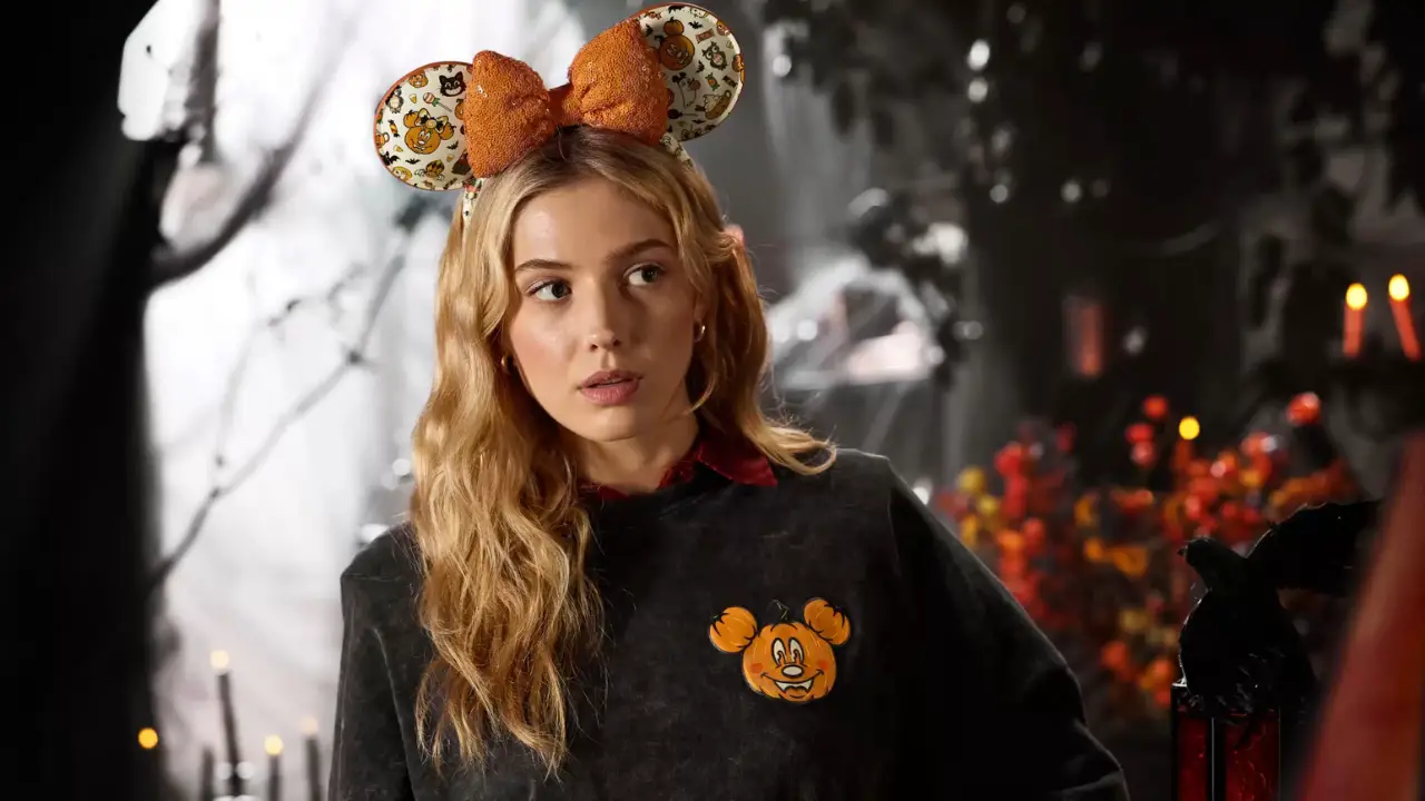 Halloween Shop Opens on Disney Store