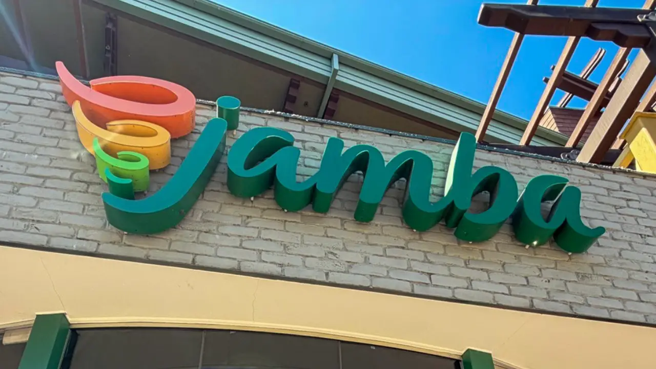 Downtown Disney District Jamba Closes