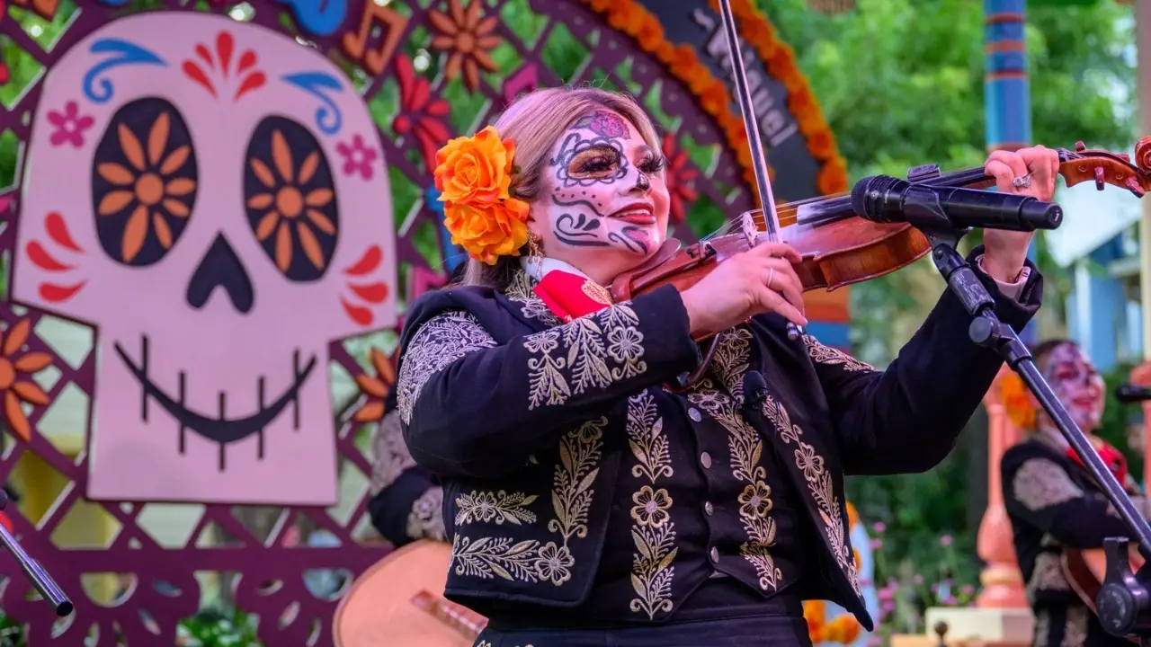 Mariachi Divas Set to Perform at Plaza de la Familia at Disney California Adventure