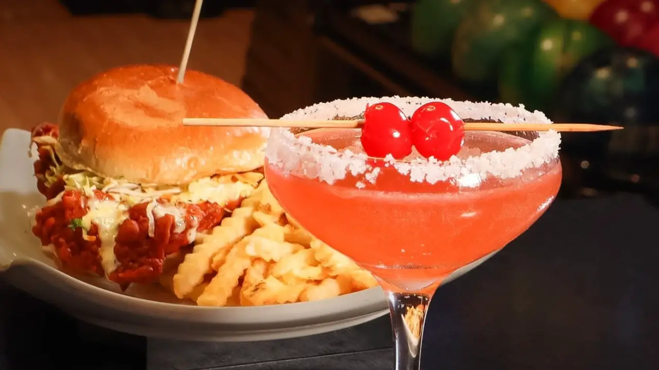 Downtown Disney District Splitsville Luxury Lanes Reveals Two New Menu Items