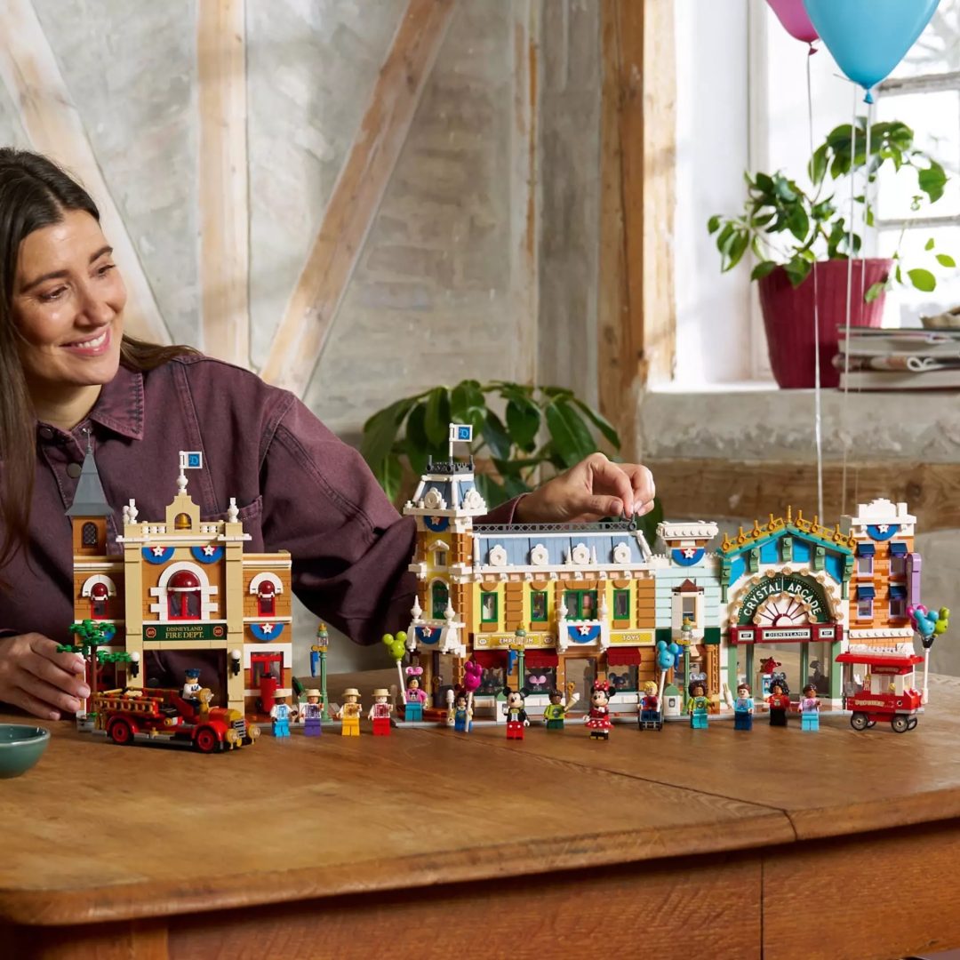 LEGO Main Street U.S.A. Set 