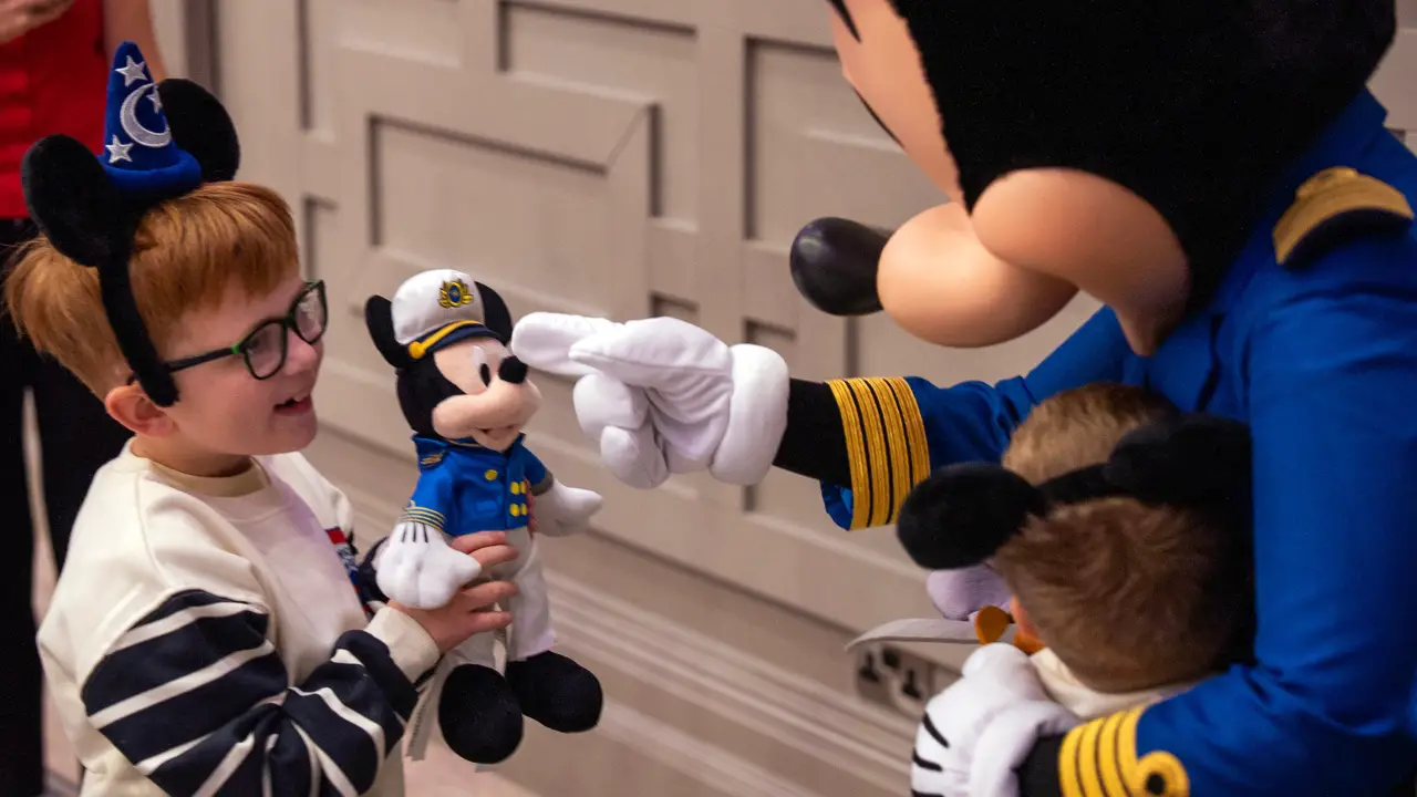 Disney Cruise Line and Make-A-Wish Bring Disney Magic to Families in Ireland